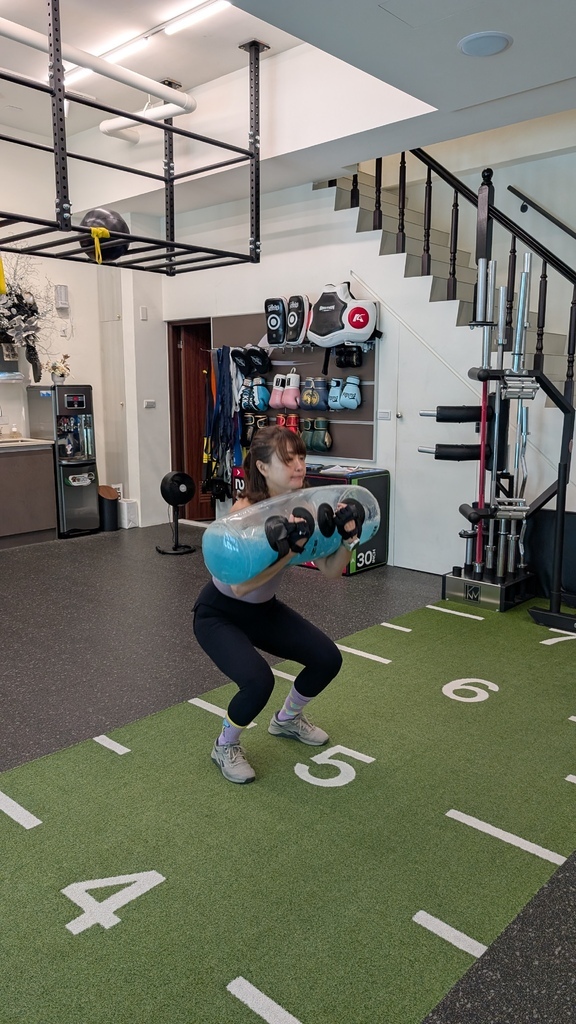 台南健身房推薦｜經歷健康低谷後，她用運動走回陽光｜每一次的喘