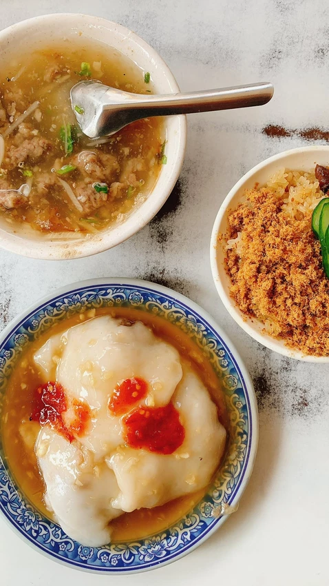 【高雄鼓山美食】會看相的頭家娘|萬全肉圓讓你重新定義一見鍾情,哈瑪星的味覺DNA在這裡