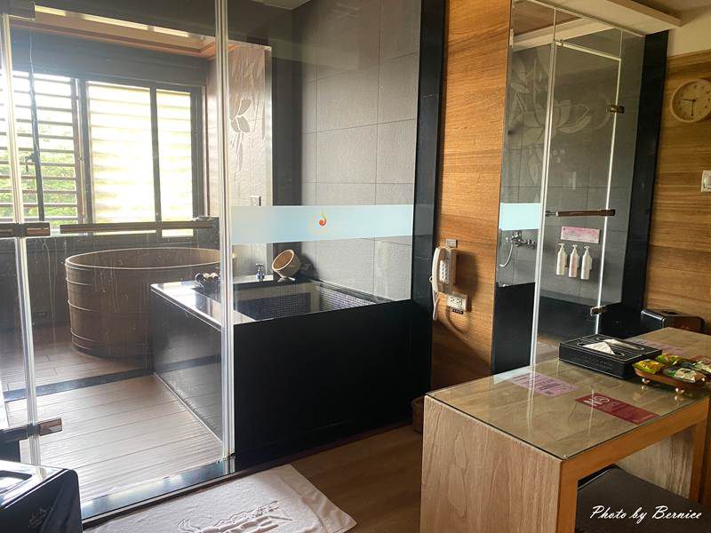 金都精緻溫泉飯店~幸運升級親水景觀冷熱大湯屋 @Bernice的隨手筆記