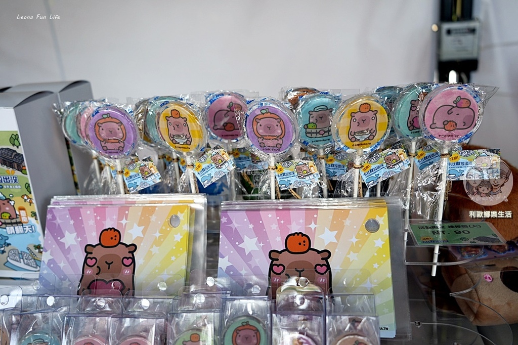 卡比胖拉出沒安平漁人碼頭!巨型水豚裝置 燈光秀超好拍,必訪台南景點攻略。