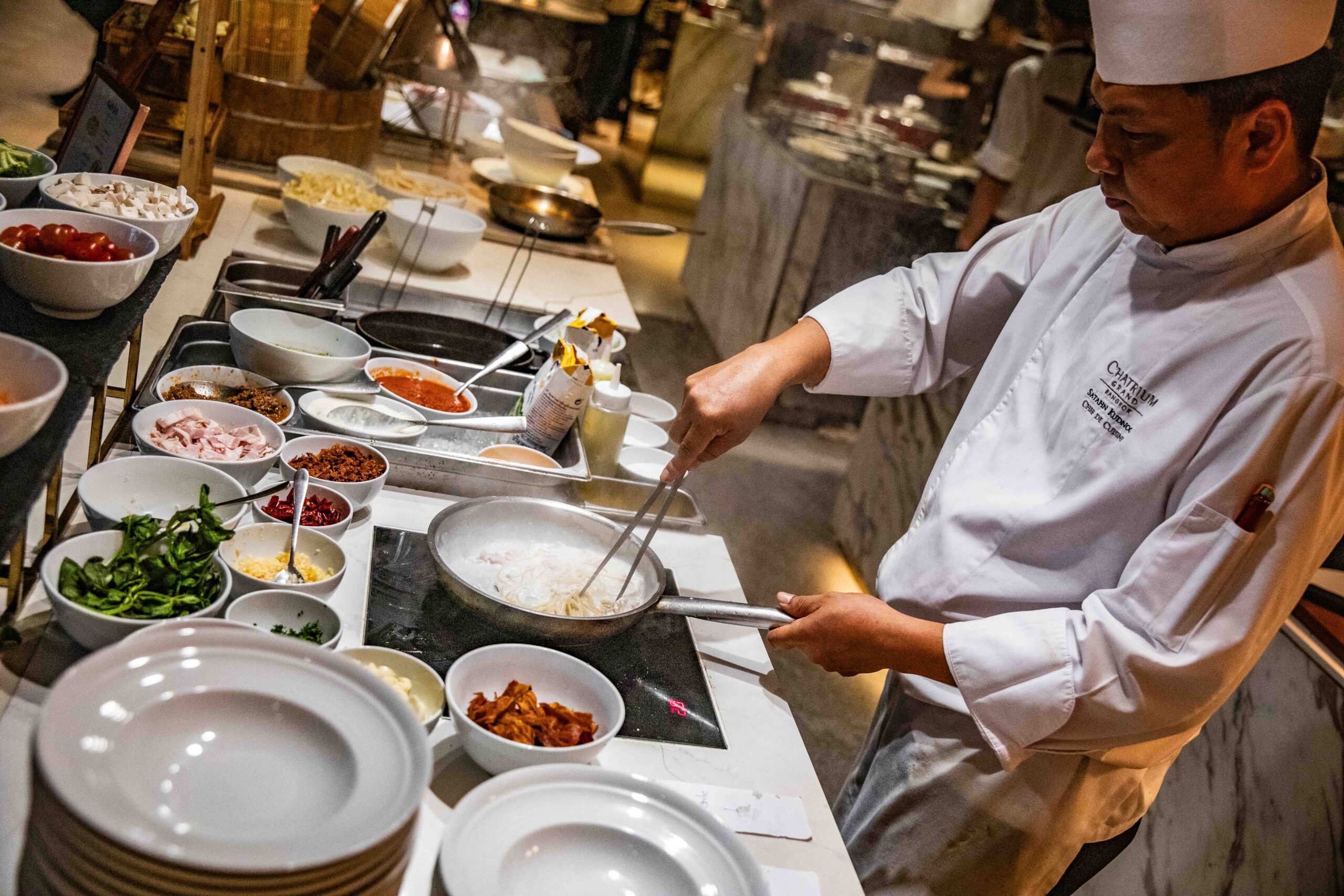 泰國曼谷海鮮吃到飽!Chatrium Grand Savio buffet,4小時任你吃CP值爆表。