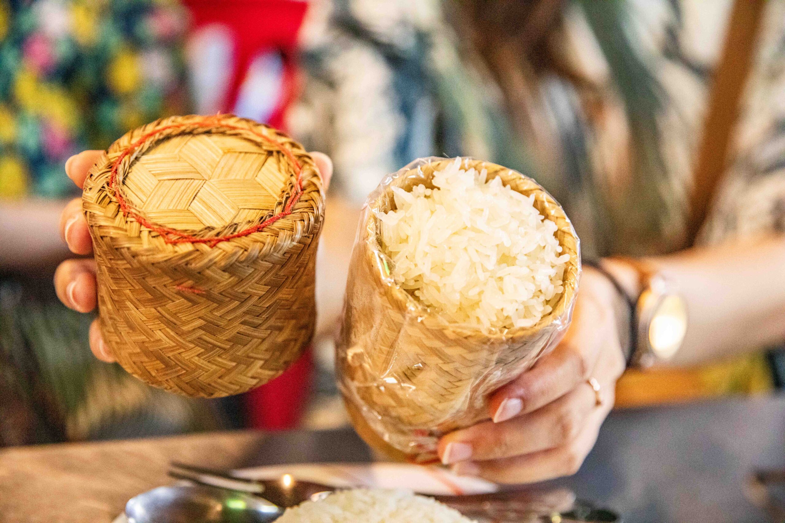 曼谷在地人激推！泰國Chim Chum Suthiporn陶罐小火鍋，必吃泰式街邊大排檔。