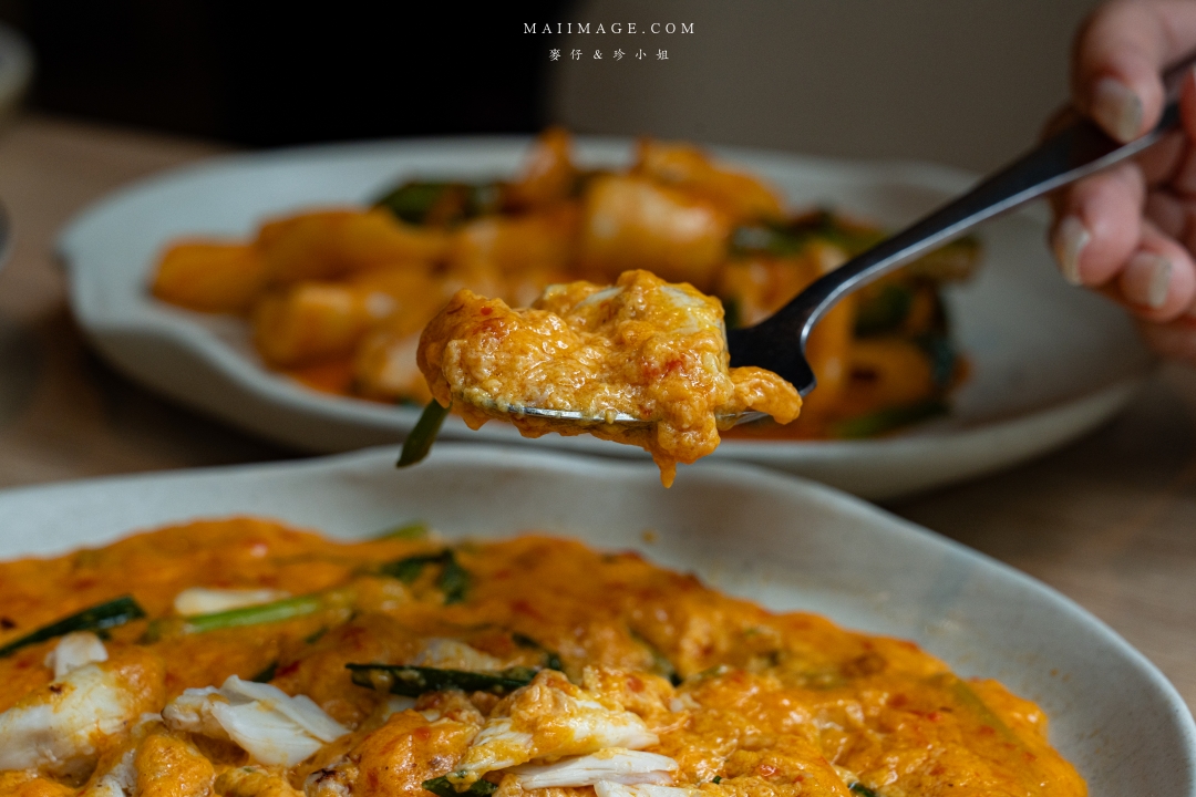 泰國曼谷美食推薦！Savoey上味泰餐館必點咖哩螃蟹，正宗泰式料理老字號。