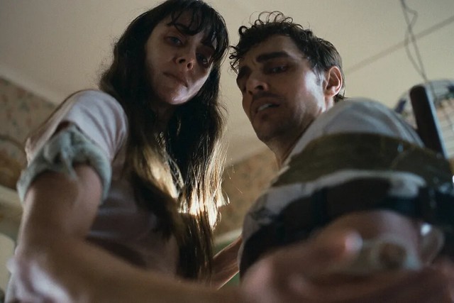 The Movie posters and stills of American Movie " 《永遠在一起》（Together）"  will be launching from Sep 25, 2025 onwards in Taiwan.