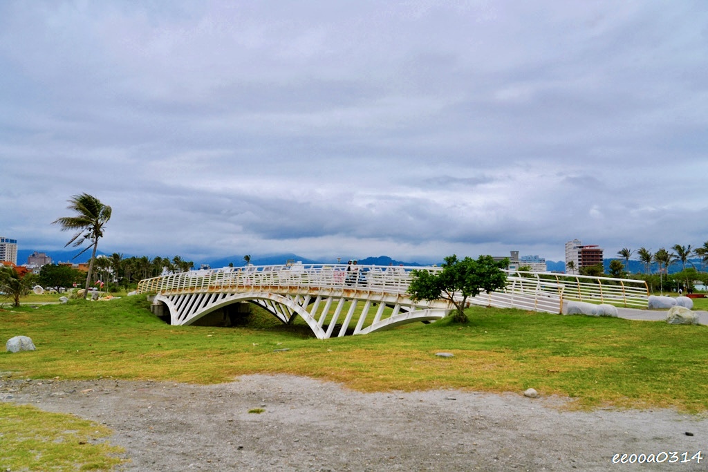 台東海濱公園｜最療癒的台東看海景點，親子散步、放空好去處!