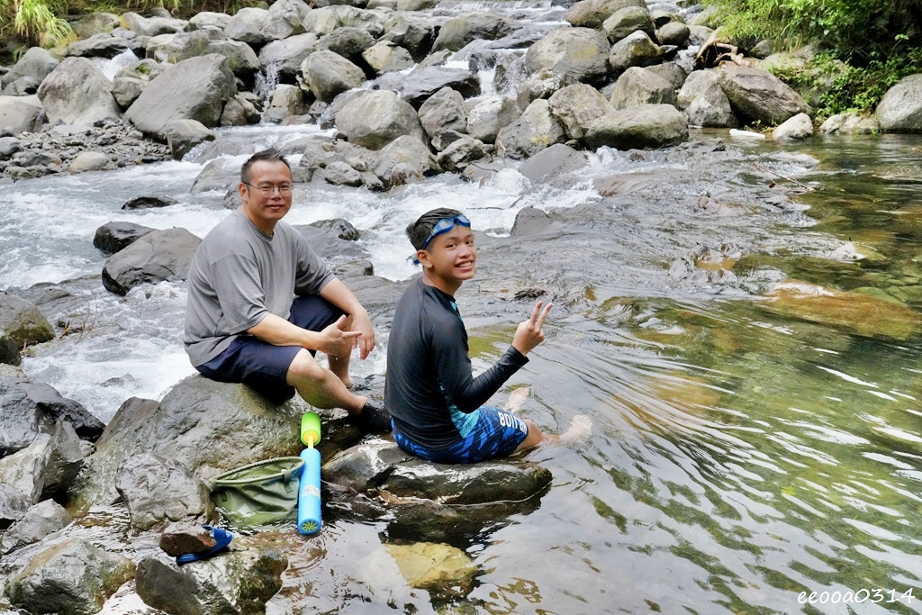 三峽大豹溪玩水攻略｜仙雲閣山莊免費溪邊烤肉玩水 + 荒郊野外