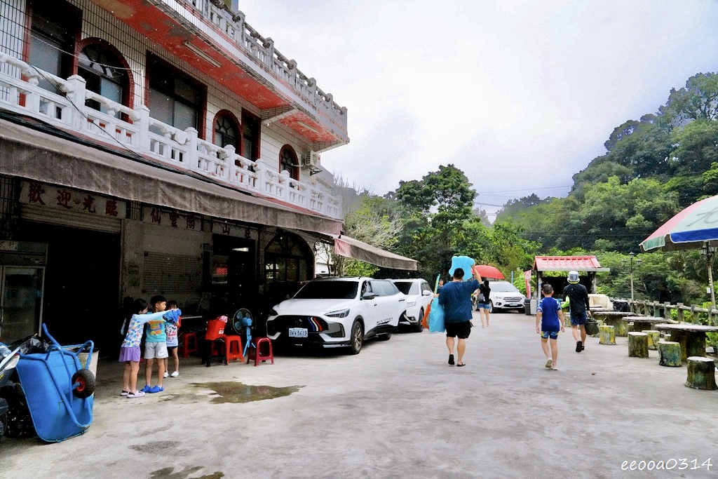 三峽大豹溪玩水攻略｜仙雲閣山莊免費溪邊烤肉玩水 + 荒郊野外