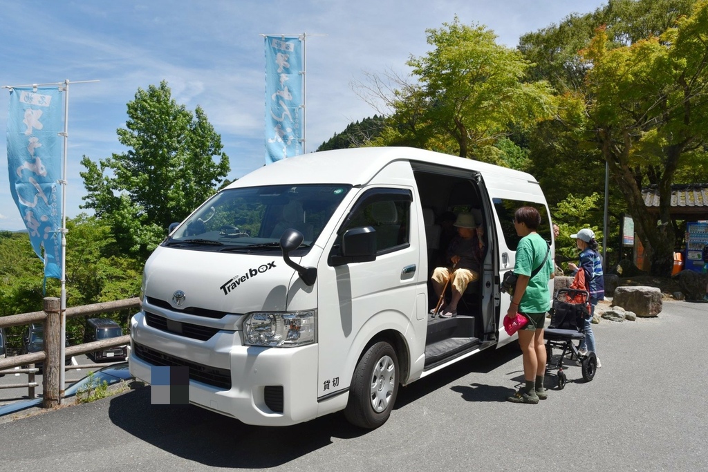 日本旅遊包車首選|BBC青鳥日本包車 專業中日文雙語司機 價