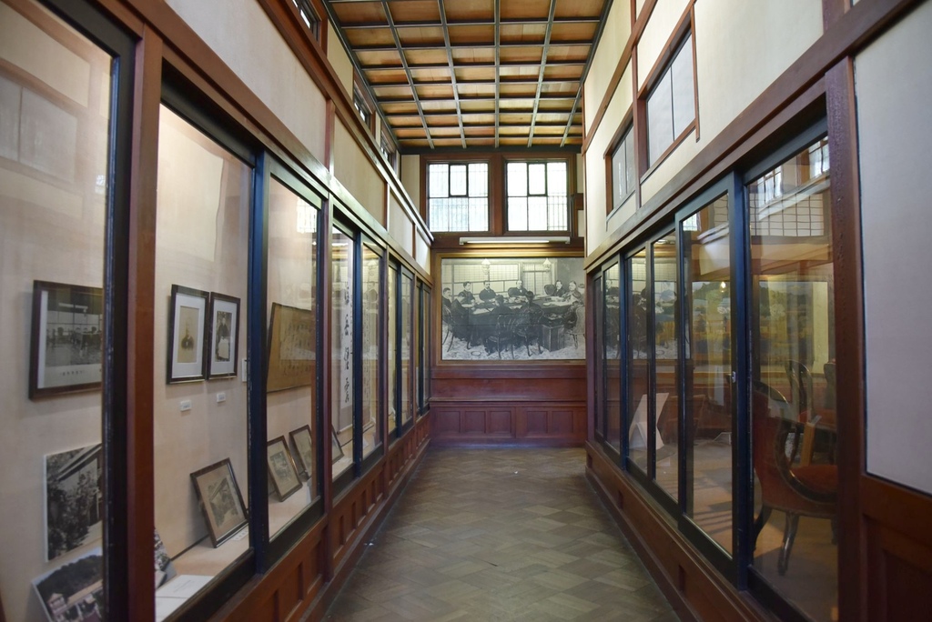 日本旅遊包車首選|BBC青鳥日本包車 專業中日文雙語司機 價