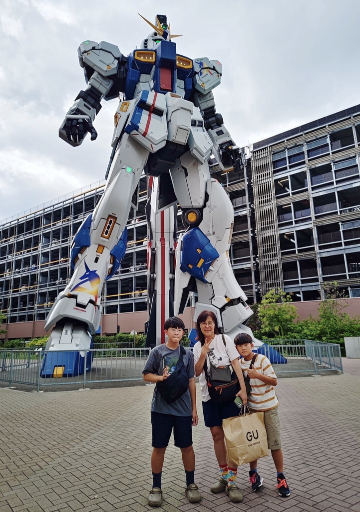 日本旅遊包車首選|BBC青鳥日本包車 專業中日文雙語司機 價