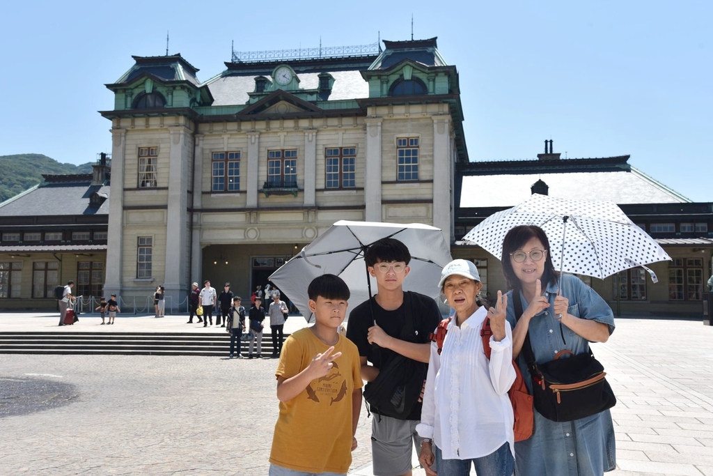 日本旅遊包車首選|BBC青鳥日本包車 專業中日文雙語司機 價