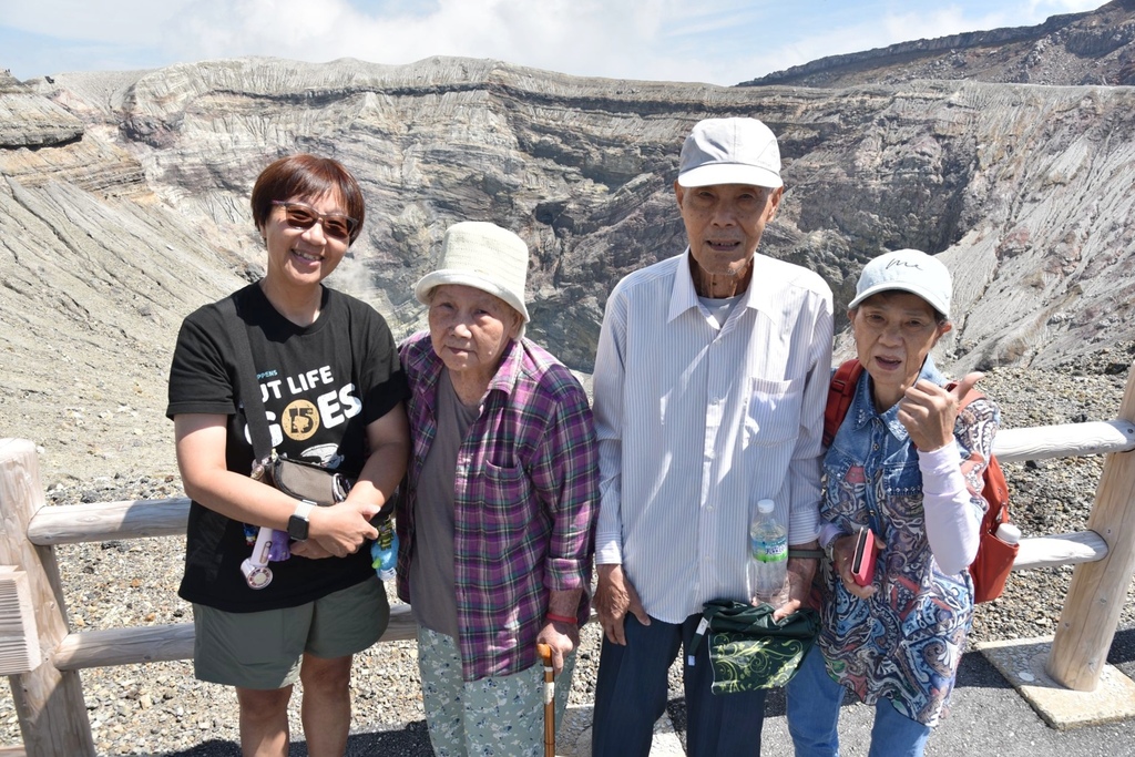日本旅遊包車首選|BBC青鳥日本包車 專業中日文雙語司機 價