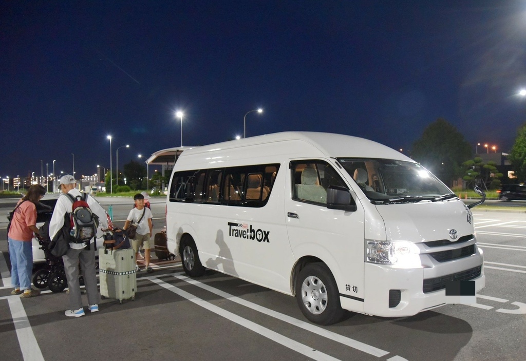 日本旅遊包車首選|BBC青鳥日本包車 專業中日文雙語司機 價