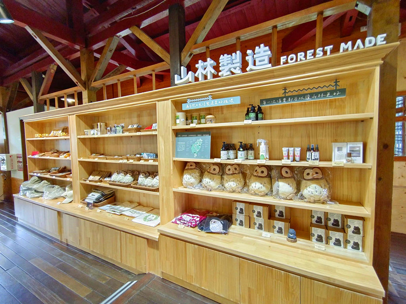 夏天避暑秘境！太平山蹦蹦車超值80元搭乘森林小火車，天然冷氣吃到飽。