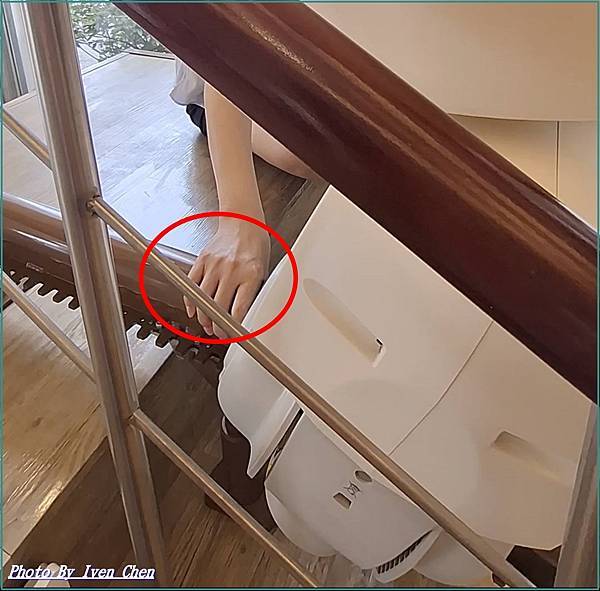 《自動化升降椅試乘記》長輩居家安全/ 照護長輩居家生活品質/