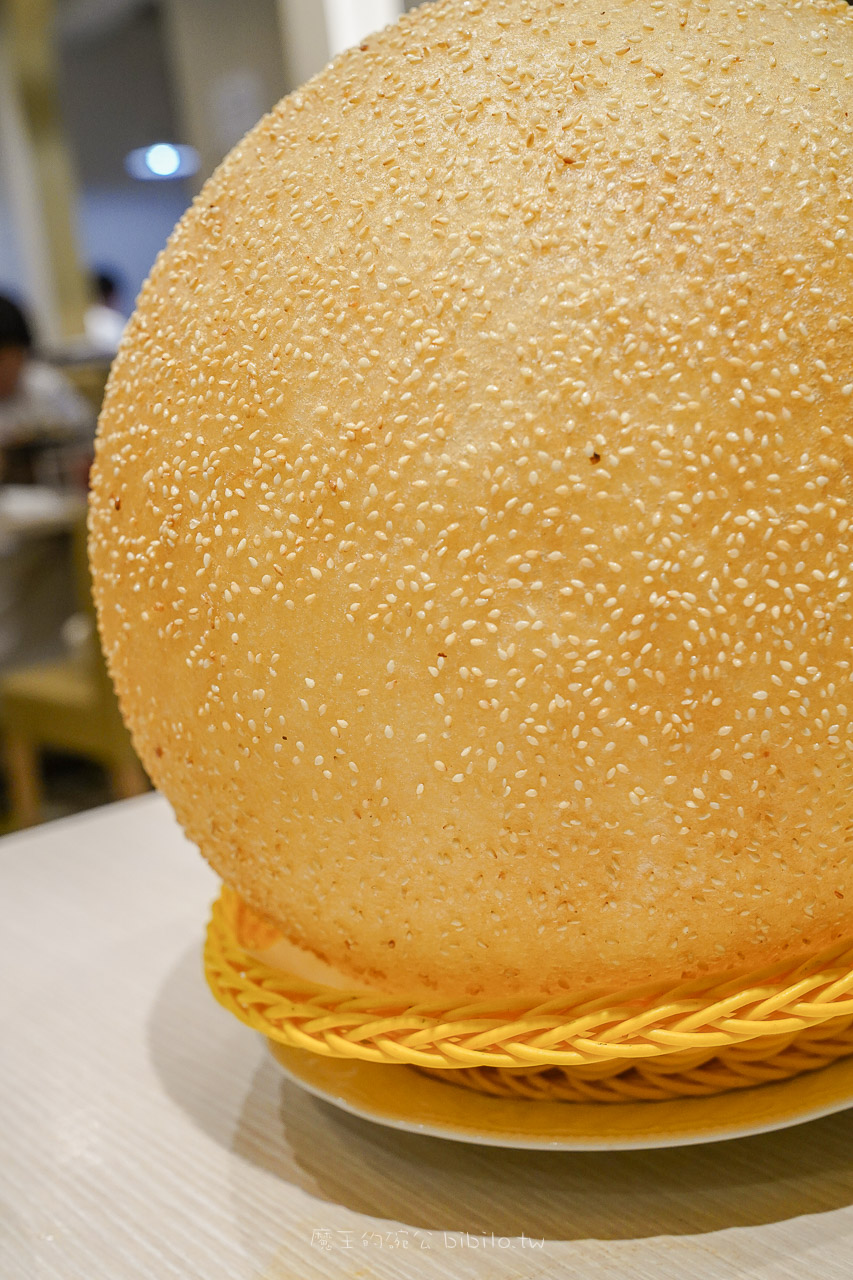 日本上野美食新發現!麻辣大學必點巨無霸芝麻球,中式料理推薦近上野公園。