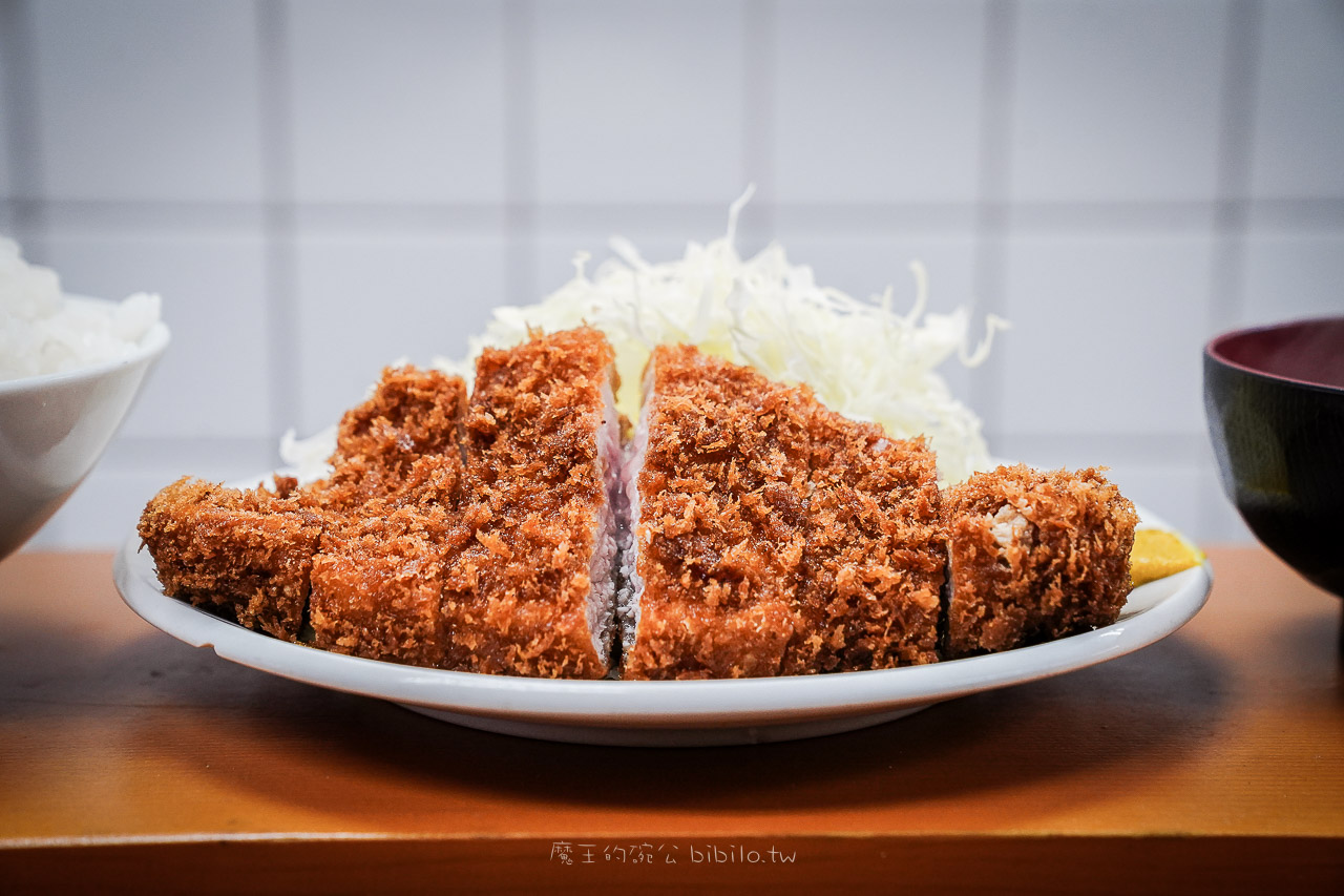 日本上野美食新發現!麻辣大學必點巨無霸芝麻球,中式料理推薦近上野公園。