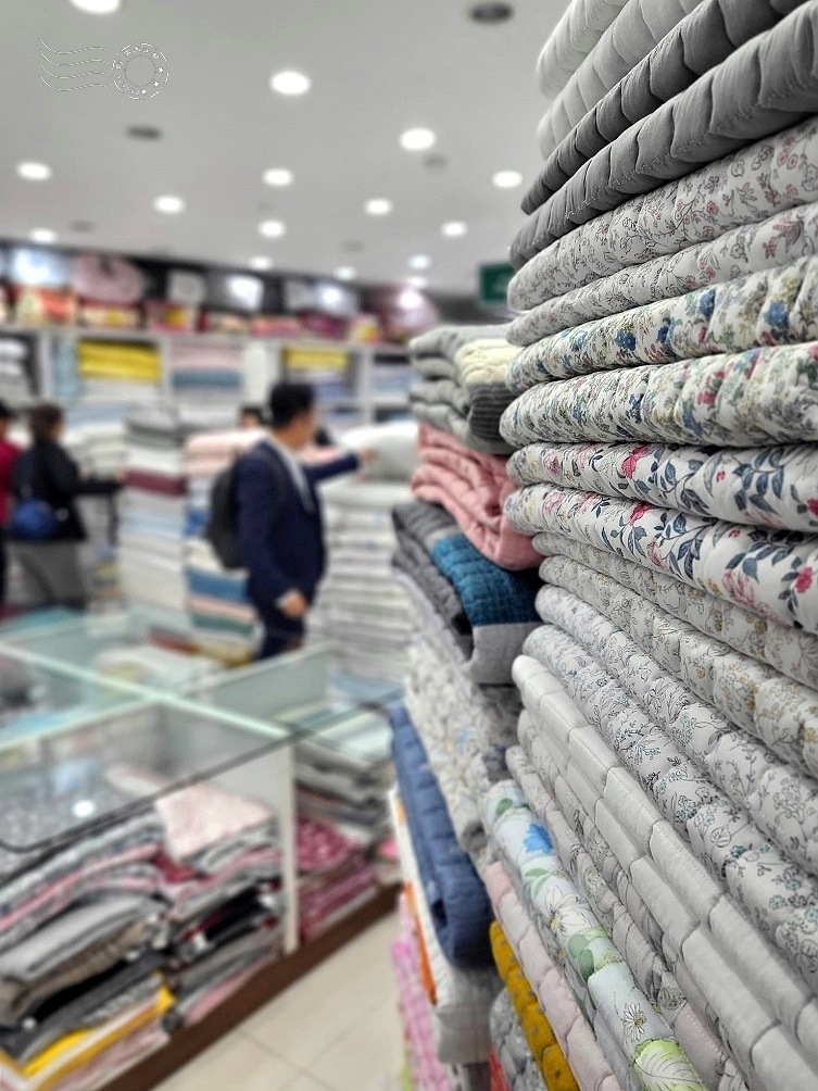 釜山【南浦洞PIFF廣場】國際市場寢具店