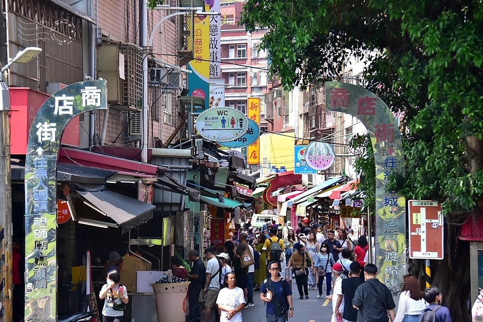 淡水公明街 淡水公明街