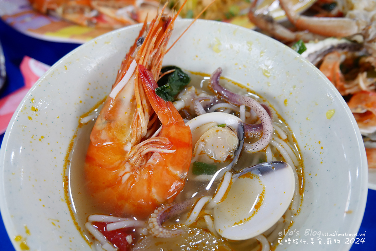 泰國【越南旅遊】迦南島竹桶船生態之旅|體驗傳統竹桶船、嗨翻電音派對與越南特色海鮮。越南景點