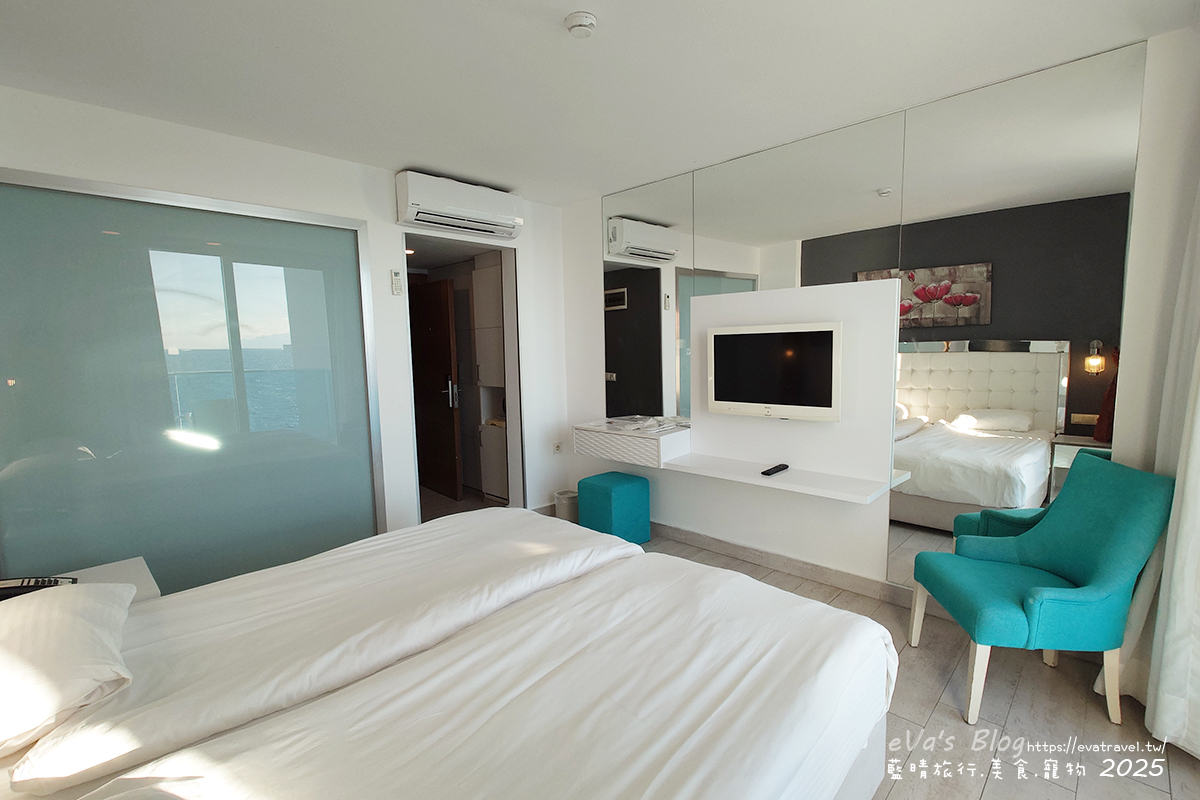 土耳其【土耳其蜜月旅遊】Le Bleu Hotel & Resort 庫薩達斯藍色酒店及度假村｜希臘式海濱度假體驗，一覺醒來擁抱愛琴海。土耳其住宿