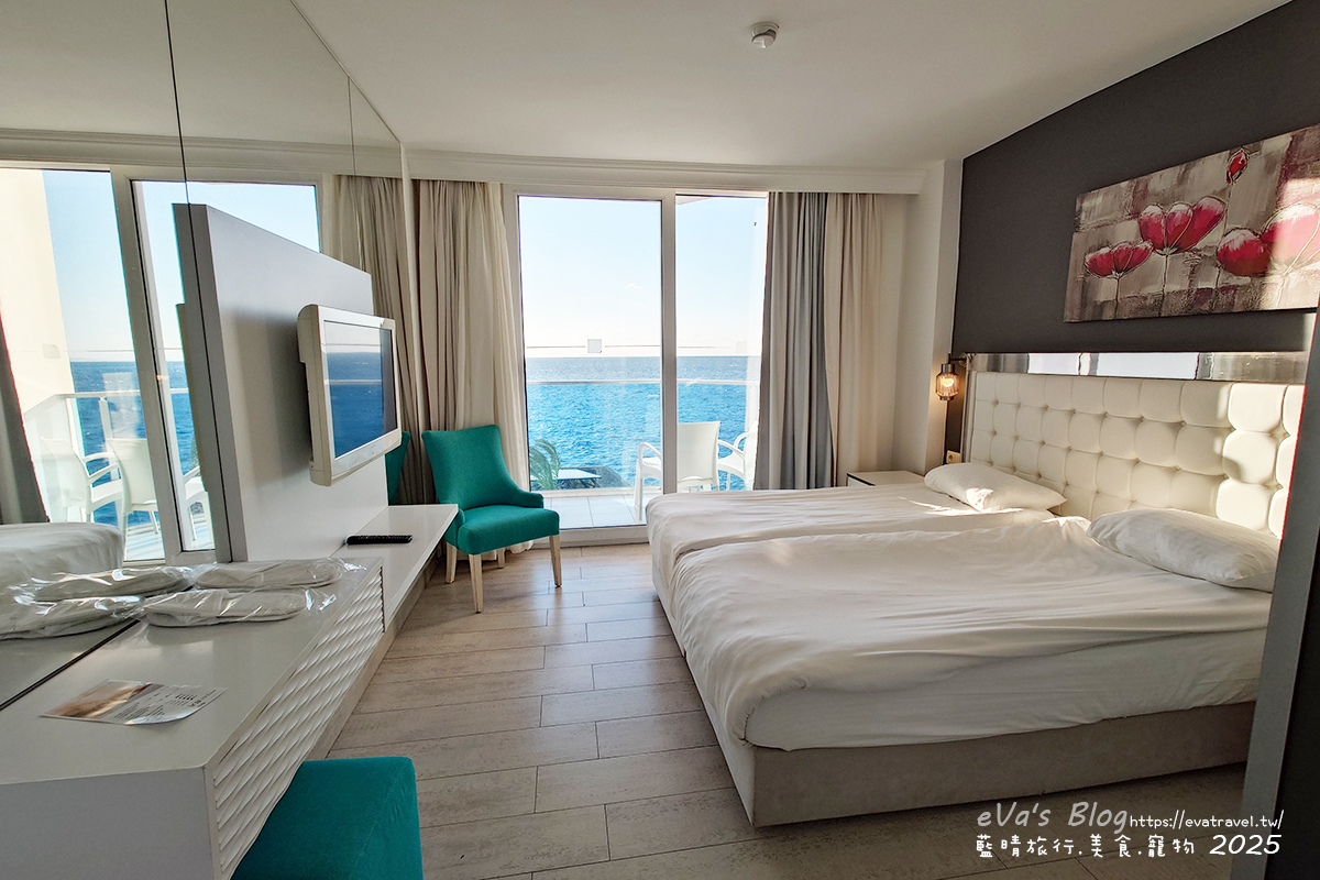 土耳其【土耳其蜜月旅遊】Le Bleu Hotel & Resort 庫薩達斯藍色酒店及度假村｜希臘式海濱度假體驗，一覺醒來擁抱愛琴海。土耳其住宿