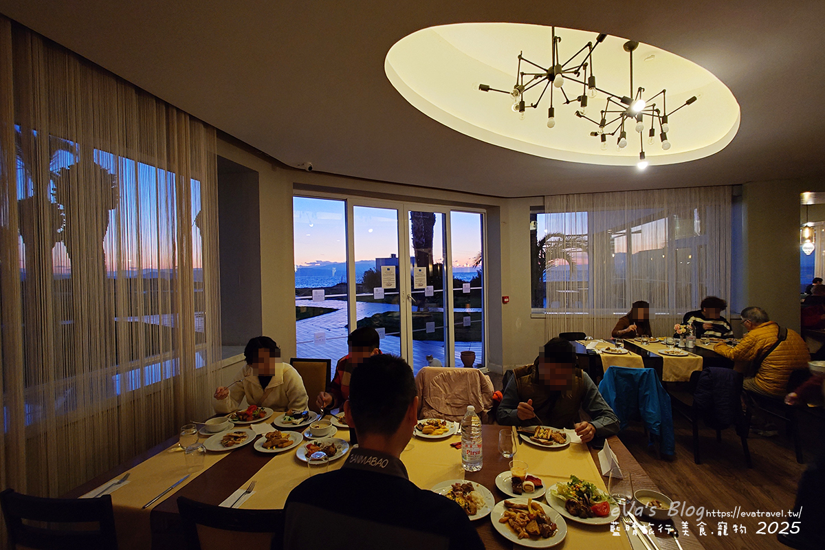 土耳其【土耳其蜜月旅遊】Le Bleu Hotel & Resort 庫薩達斯藍色酒店及度假村｜希臘式海濱度假體驗，一覺醒來擁抱愛琴海。土耳其住宿