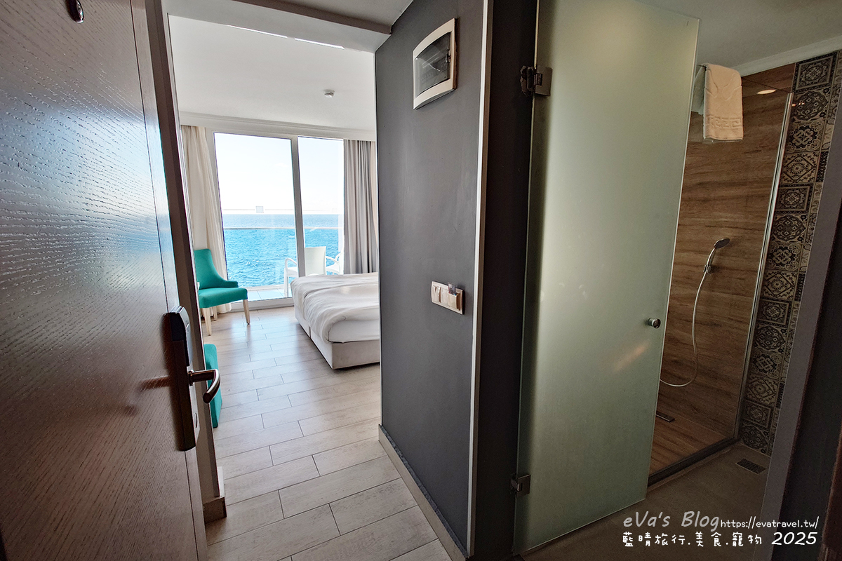 土耳其【土耳其蜜月旅遊】Le Bleu Hotel & Resort 庫薩達斯藍色酒店及度假村｜希臘式海濱度假體驗，一覺醒來擁抱愛琴海。土耳其住宿