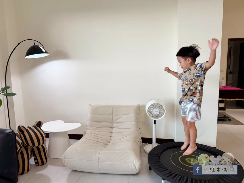 嘉義縣水上鄉《觀機文旅》巨大平面包棟＋飛機近距離掠過！超狂120 坪空間任你玩，親子旅遊必收！