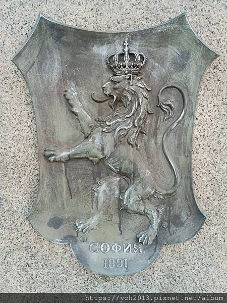 走逛索菲亞凱悅飯店周邊建築與公園