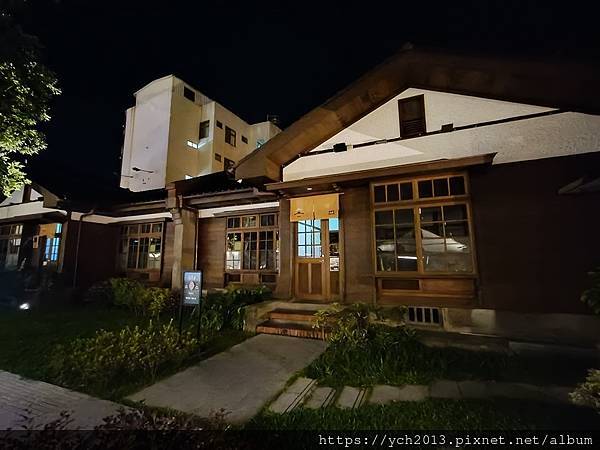 花蓮將軍府迷人的夜