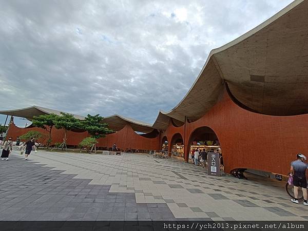 新竹市南寮漁港吹吹風