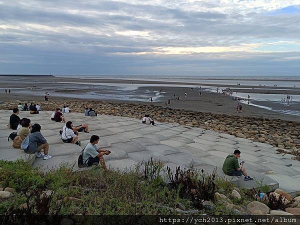 新竹市南寮漁港吹吹風