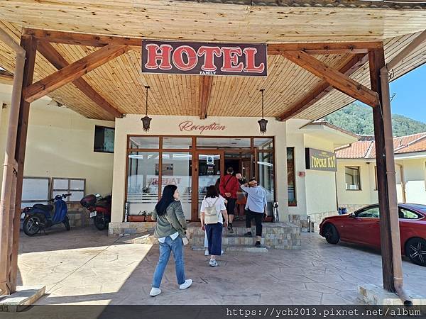 山中溪邊Gorski Kut Hotel And Resta