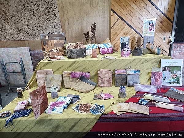 花蓮壽豐山下部落柿染筆記本製作