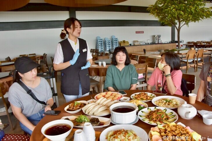 桃園市龍潭區【臺灣客家茶文化館】全台唯一!六國茶席體驗 享受專屬茶旅巡禮，體驗獨一無二的文化饗宴 中秋節 客茶樓推出『唐博福烤雞』挑戰大胃王免費吃  浪漫台三線旅遊景點 愛就跟我一起快樂GO !