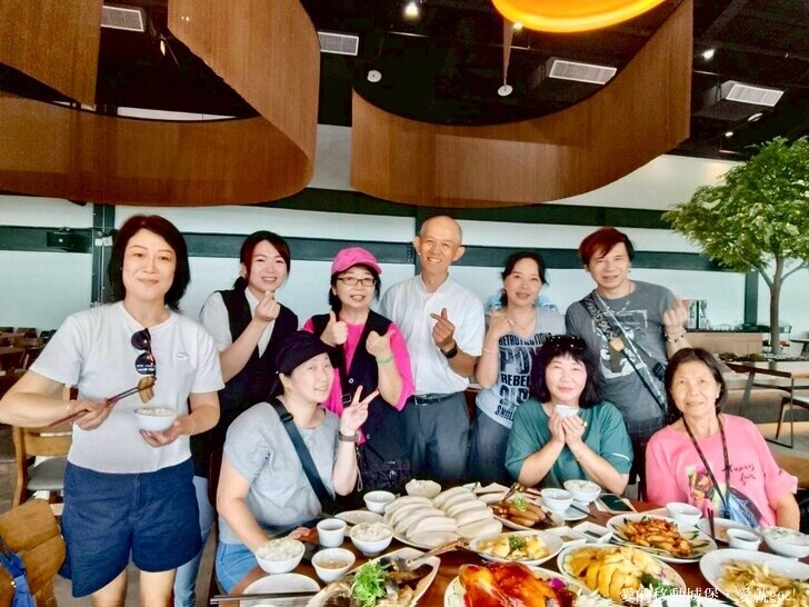 桃園市龍潭區【臺灣客家茶文化館】全台唯一!六國茶席體驗 享受專屬茶旅巡禮，體驗獨一無二的文化饗宴 中秋節 客茶樓推出『唐博福烤雞』挑戰大胃王免費吃  浪漫台三線旅遊景點 愛就跟我一起快樂GO !