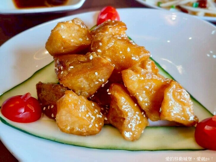 桃園市龍潭區【臺灣客家茶文化館】全台唯一!六國茶席體驗 享受專屬茶旅巡禮，體驗獨一無二的文化饗宴 中秋節 客茶樓推出『唐博福烤雞』挑戰大胃王免費吃  浪漫台三線旅遊景點 愛就跟我一起快樂GO !