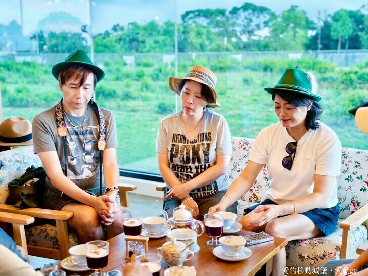 桃園市龍潭區【臺灣客家茶文化館】全台唯一!六國茶席體驗 享受專屬茶旅巡禮，體驗獨一無二的文化饗宴 中秋節 客茶樓推出『唐博福烤雞』挑戰大胃王免費吃  浪漫台三線旅遊景點 愛就跟我一起快樂GO !