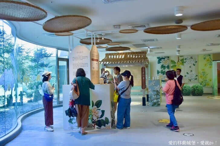 桃園市龍潭區【臺灣客家茶文化館】全台唯一!六國茶席體驗 享受專屬茶旅巡禮，體驗獨一無二的文化饗宴 中秋節 客茶樓推出『唐博福烤雞』挑戰大胃王免費吃  浪漫台三線旅遊景點 愛就跟我一起快樂GO !