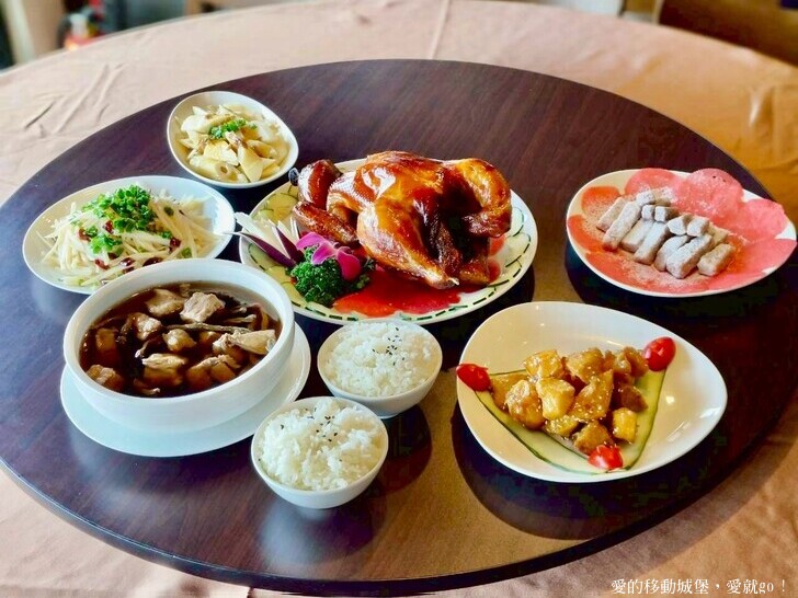 桃園市龍潭區【臺灣客家茶文化館】全台唯一!六國茶席體驗 享受專屬茶旅巡禮，體驗獨一無二的文化饗宴 中秋節 客茶樓推出『唐博福烤雞』挑戰大胃王免費吃  浪漫台三線旅遊景點 愛就跟我一起快樂GO !