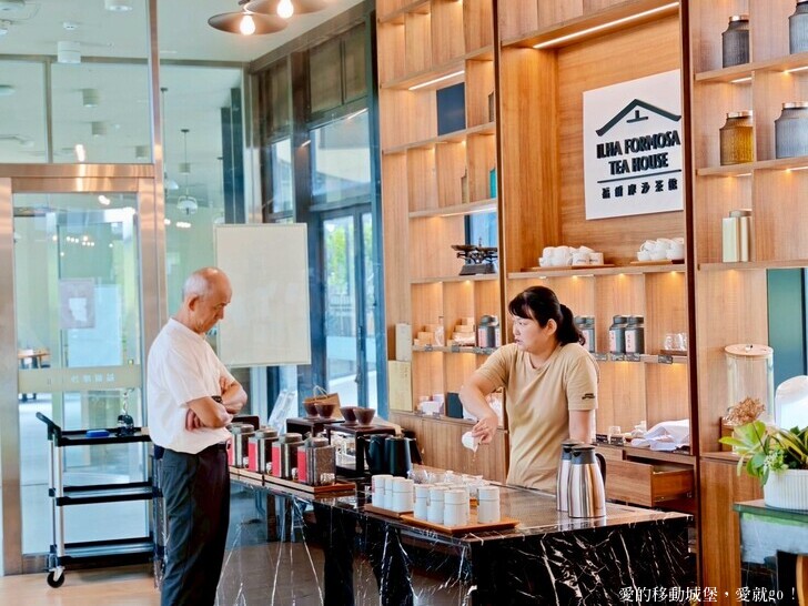 桃園市龍潭區【臺灣客家茶文化館】全台唯一!六國茶席體驗 享受專屬茶旅巡禮，體驗獨一無二的文化饗宴 中秋節 客茶樓推出『唐博福烤雞』挑戰大胃王免費吃  浪漫台三線旅遊景點 愛就跟我一起快樂GO !