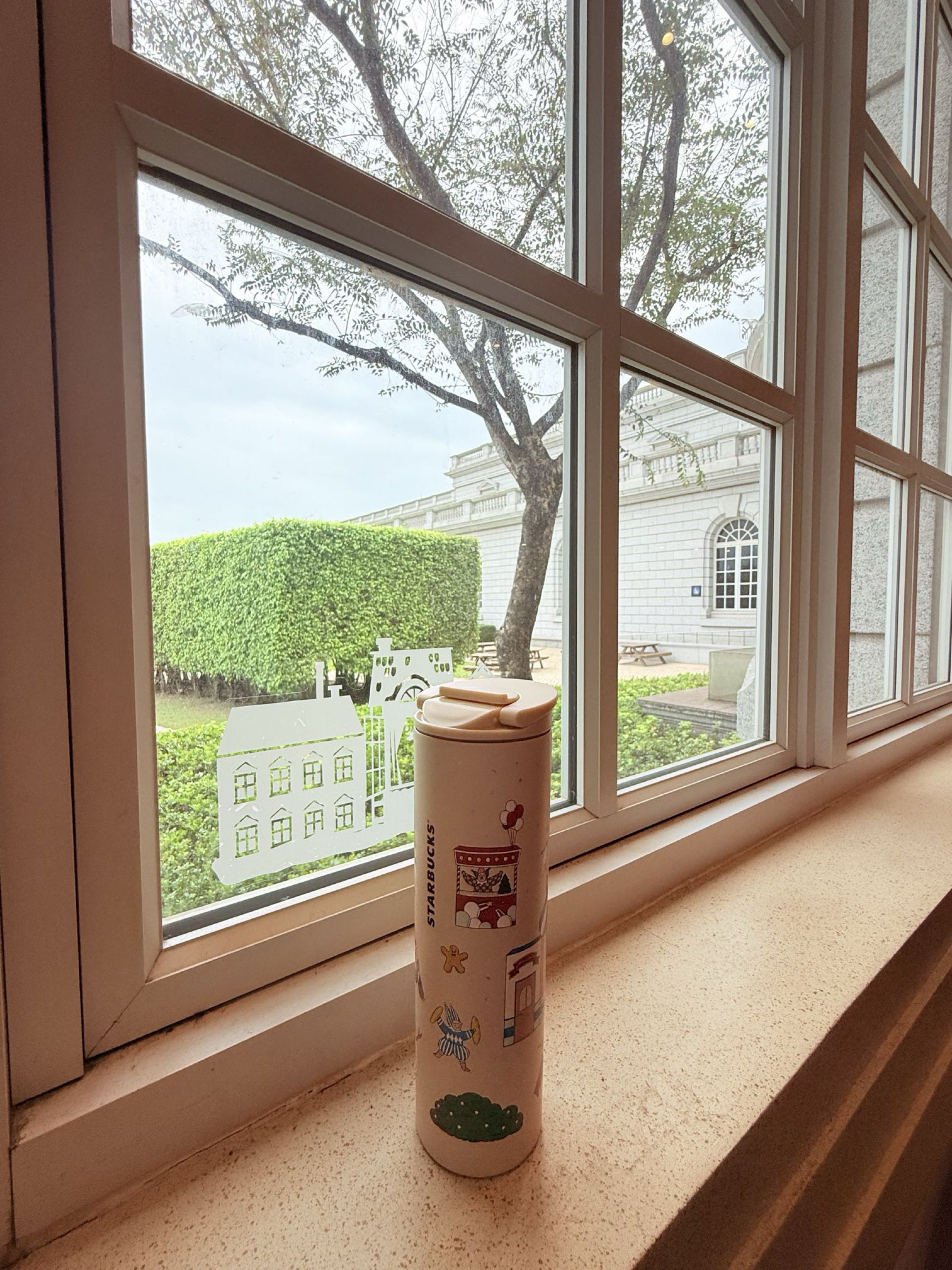 旅途中的幸福時光:台南。奇美。青鯤鯓扇形鹽田。午餐 阿月虱目魚粥。七股鹽山