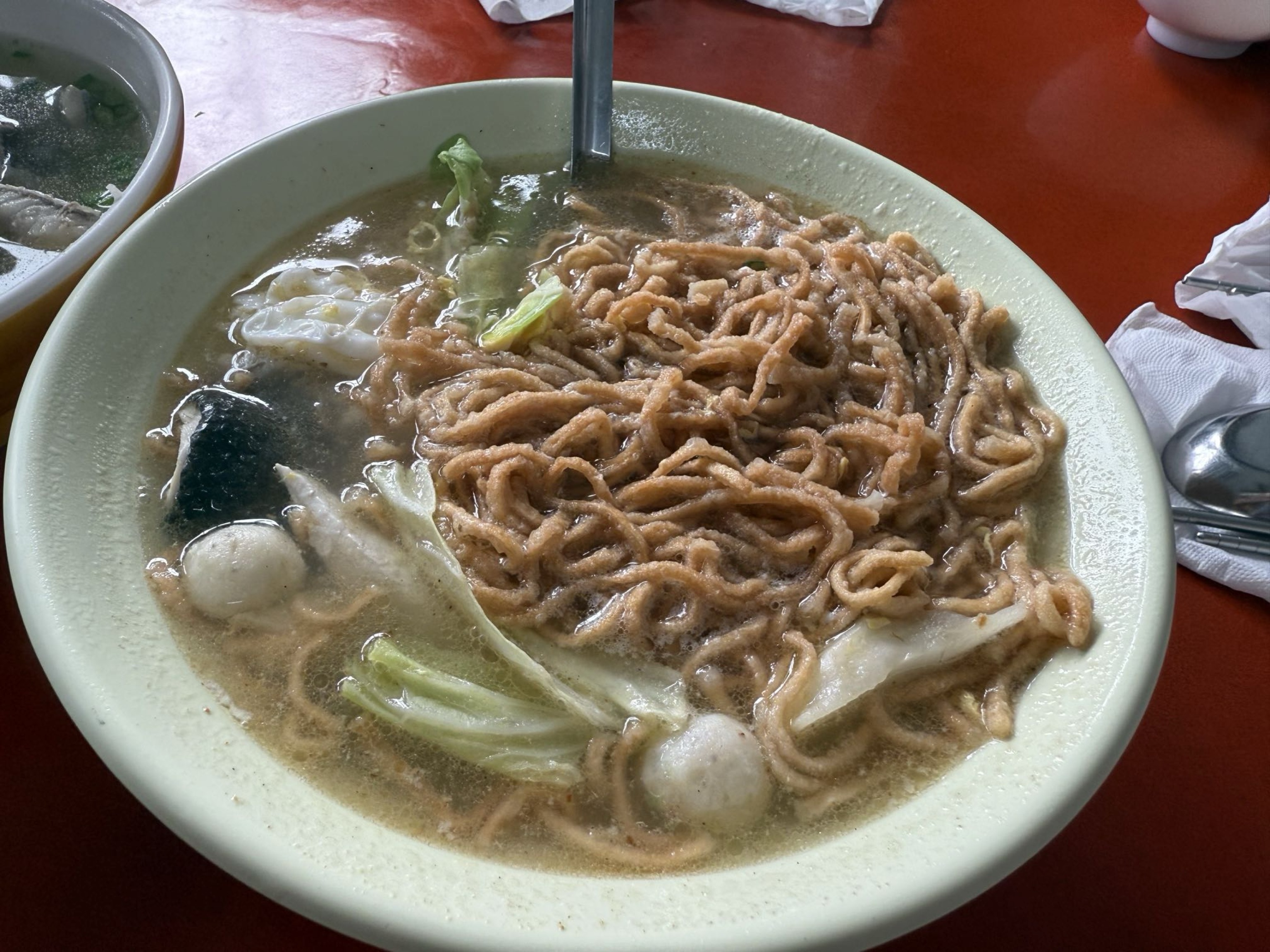 旅途中的幸福時光:台南。奇美。青鯤鯓扇形鹽田。午餐 阿月虱目魚粥。七股鹽山