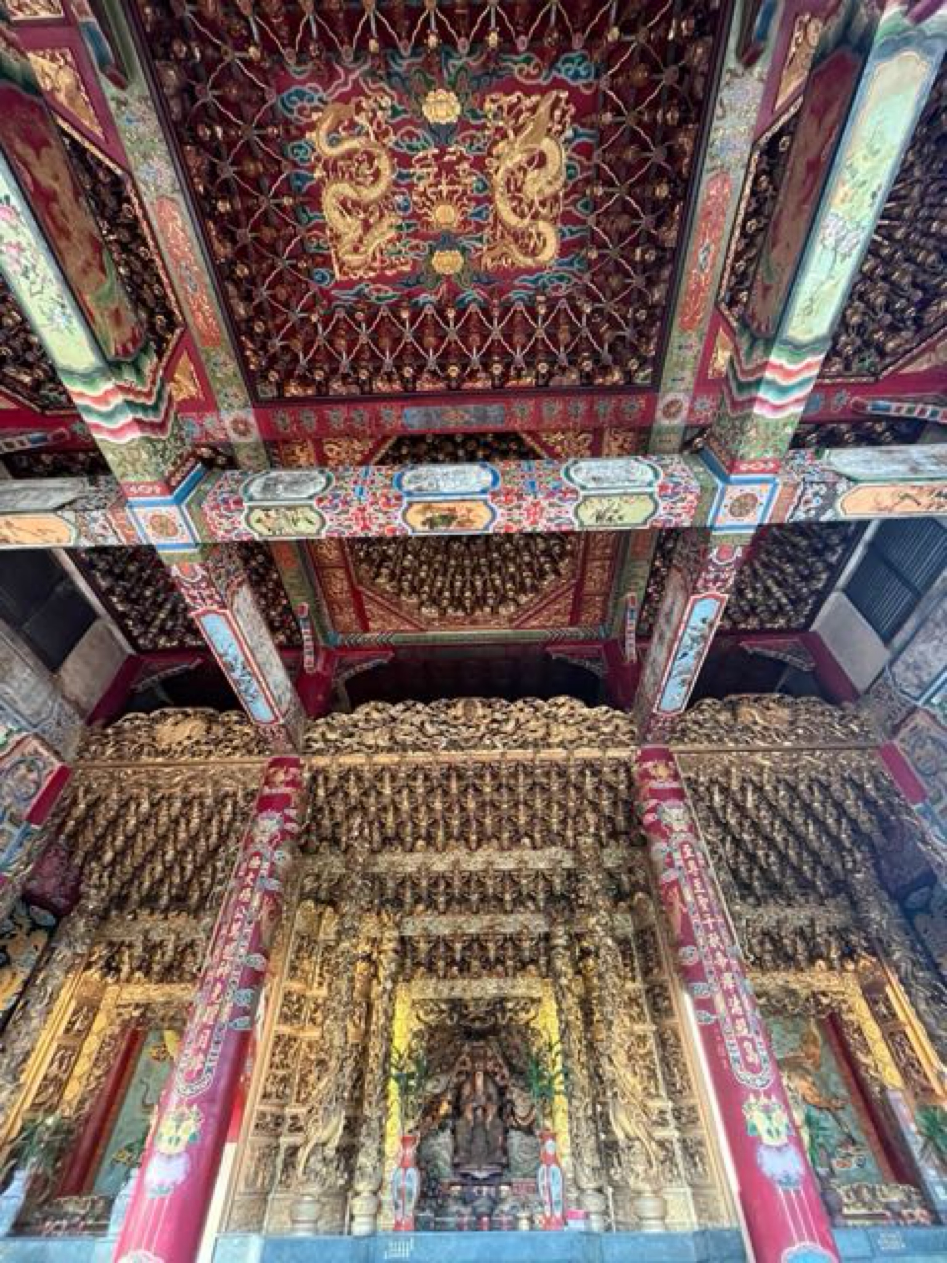 台南市鹽水區旅途中的幸福時光。台南鹽水小鎮：鹽水武廟、永成戲院、八角樓、月之美術館、月津港