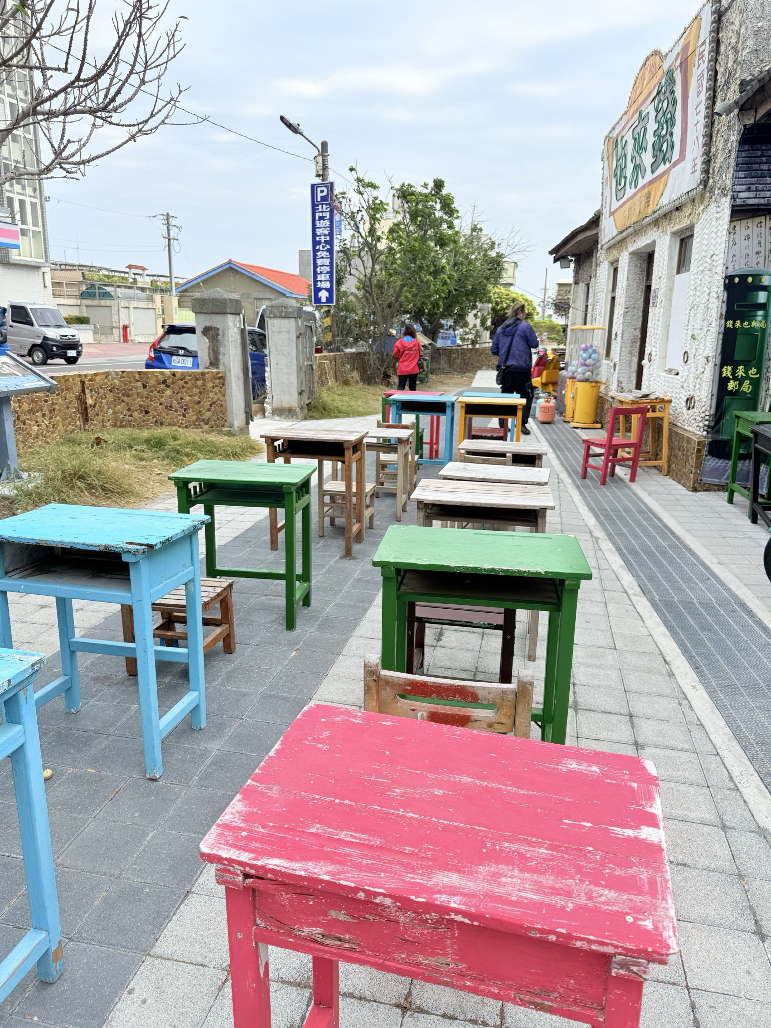 台南市北門區旅途中的幸福時光。水晶教堂北門遊客中心。幸福美麗的婚紗拍攝地點