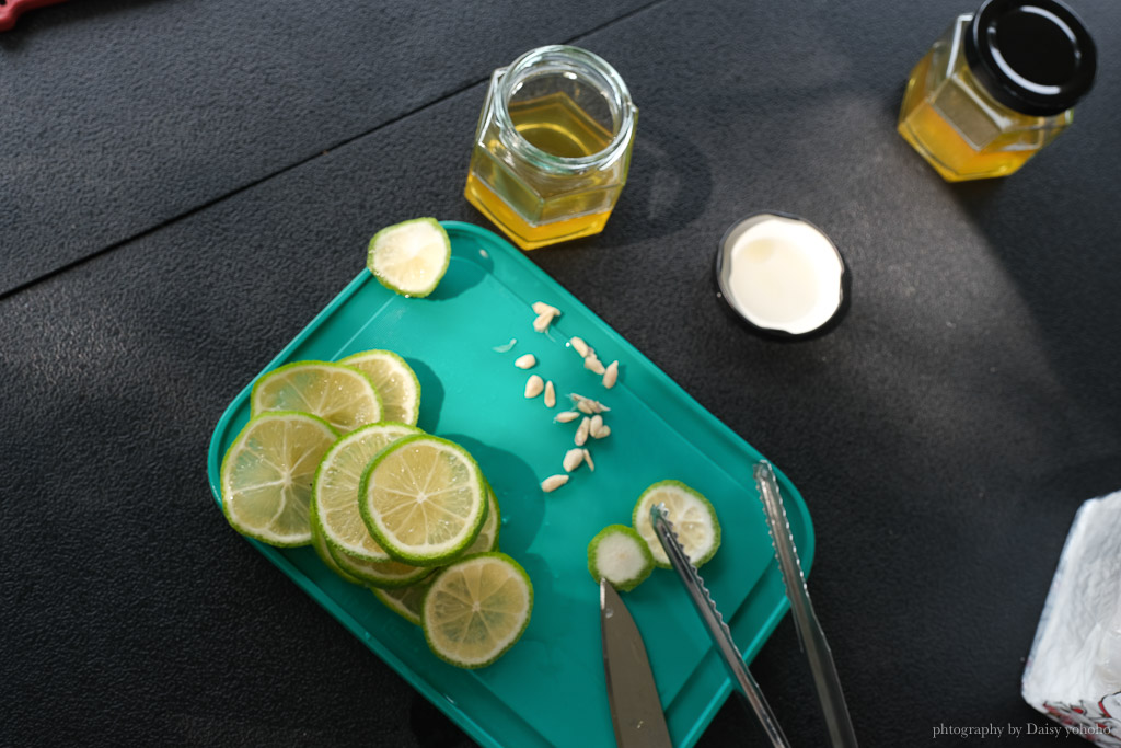 高雄阿蓮｜崗發蜂蜜養蜂人家，零距離與蜜蜂親密接觸！40年純天然蜂蜜自產自銷 @黛西優齁齁 DaisyYohoho 世界自助旅行/旅行狂/背包客/美食生活