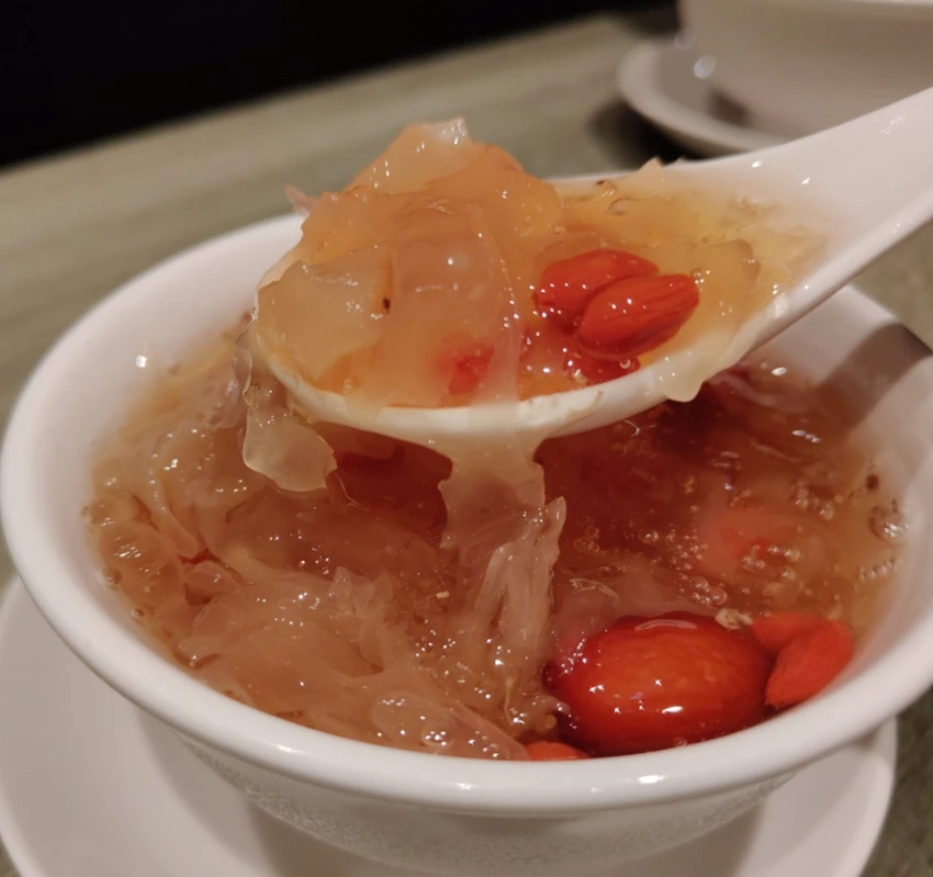 【竹北美食】四川吳抄手遠百竹北店｜紅油抄手、水煮牛必點！香麻