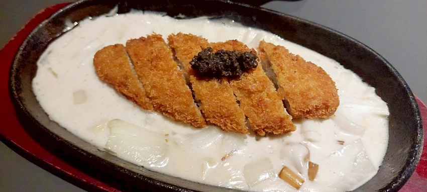 美食｜高雄美食推薦「這間串燒」，最Chill吃到飽 KTV，