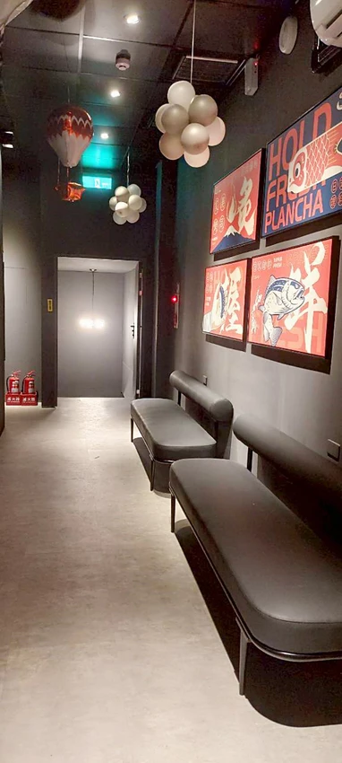 美食｜高雄美食推薦「這間串燒」，最Chill吃到飽 KTV，